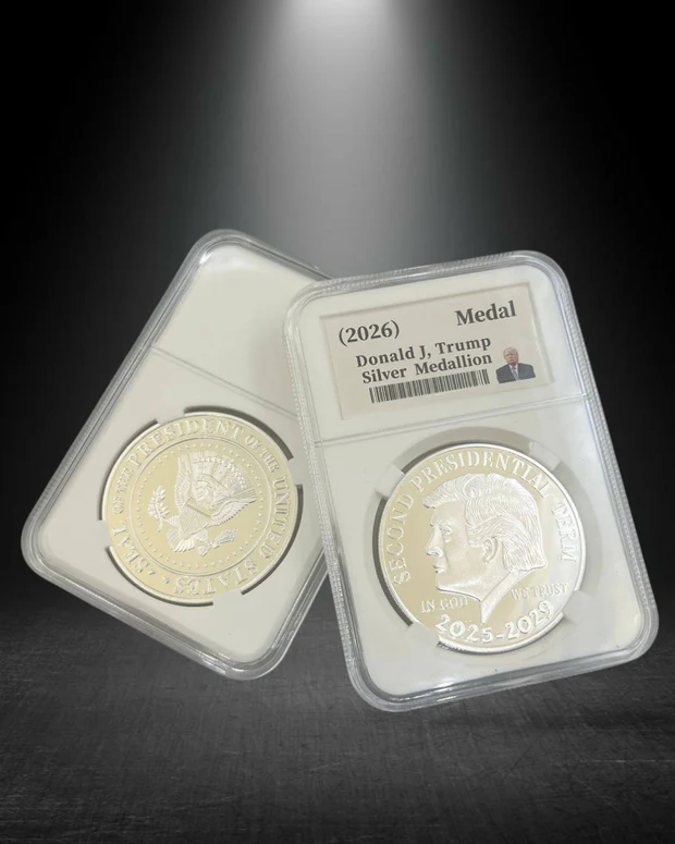 President Trump Second Edition Silver Medallion - Image 2